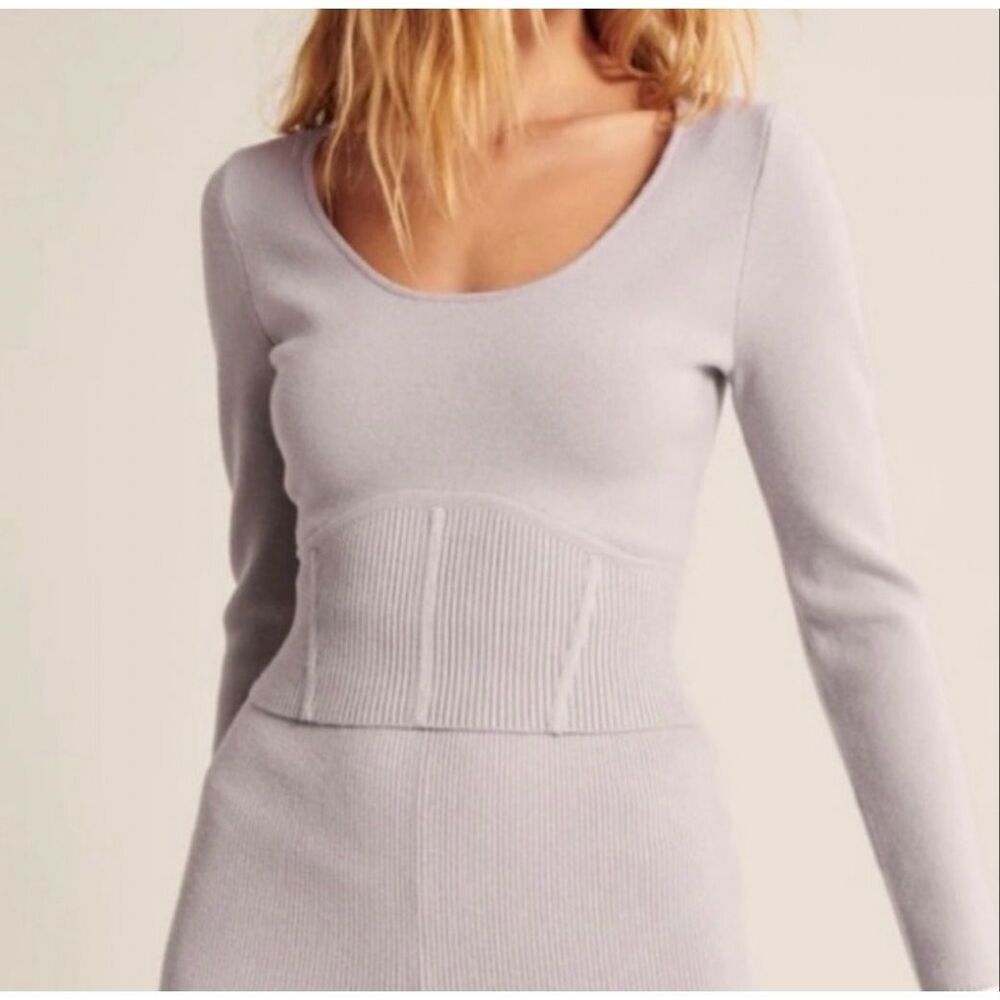 Abercrombie &‎ Fitch Lavender Ribbed Stretch Corset Sweater Size Small
